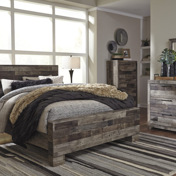 Derekson Bedroom Set